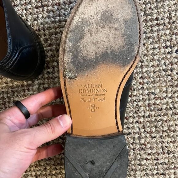 Allen Edmonds Loafers - Lightly Used (<10 Wears) - Randolph Black Size 9 EEE main image 2